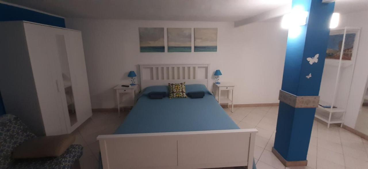 Casa Mediterraneo Apartment Catania Ngoại thất bức ảnh